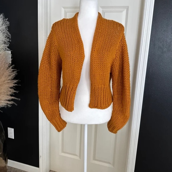 Free People Glow For It Crop Cardigan Sweater
 Size XS
Mustard yellow - Picture 4 of 12